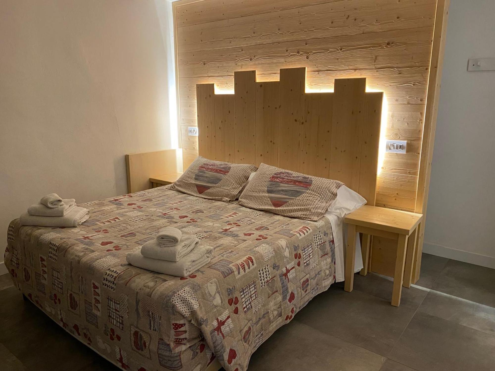 Hotel Sciatori 3 Stelle Superior Temù Eksteriør billede