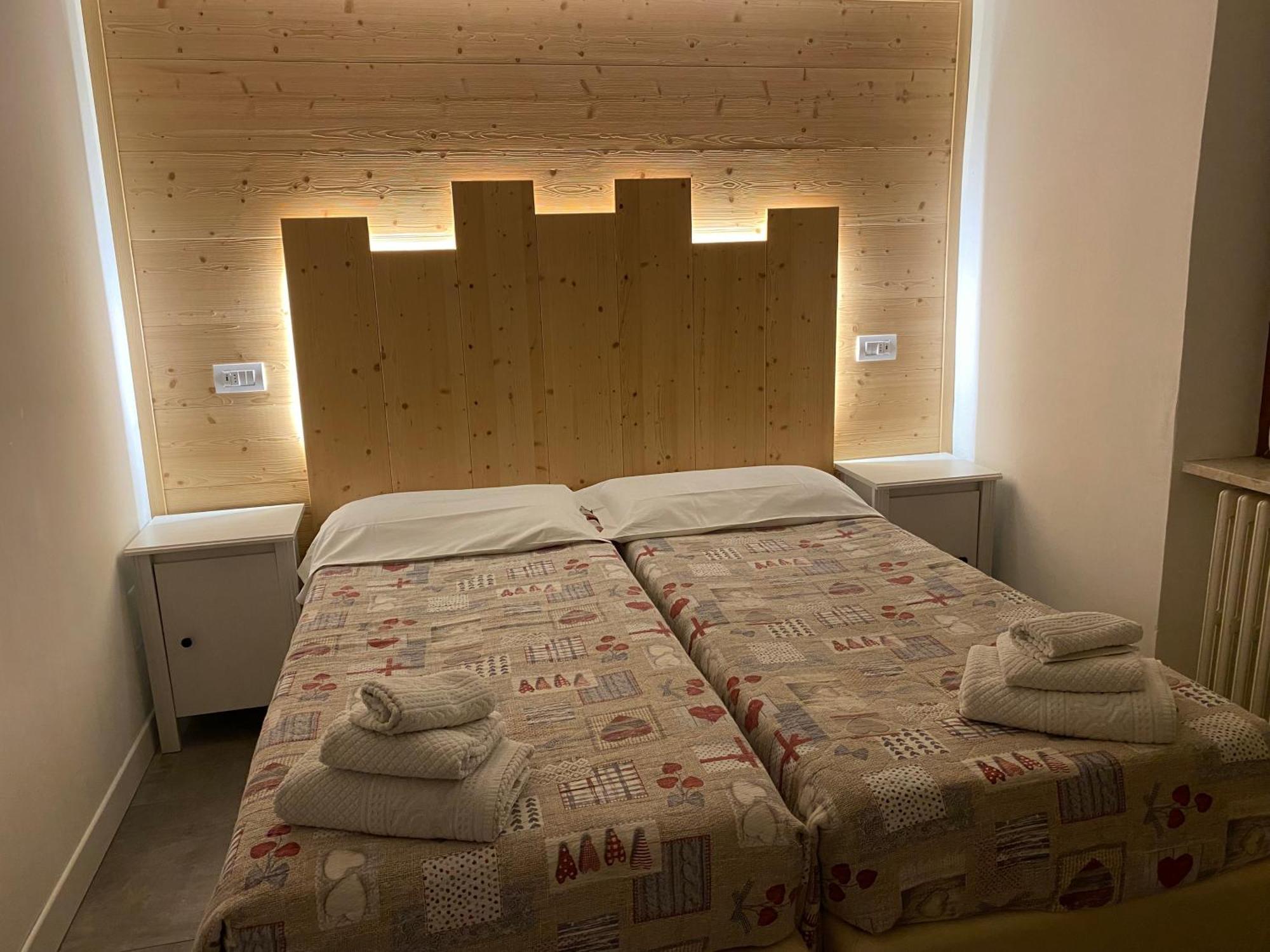 Hotel Sciatori 3 Stelle Superior Temù Eksteriør billede
