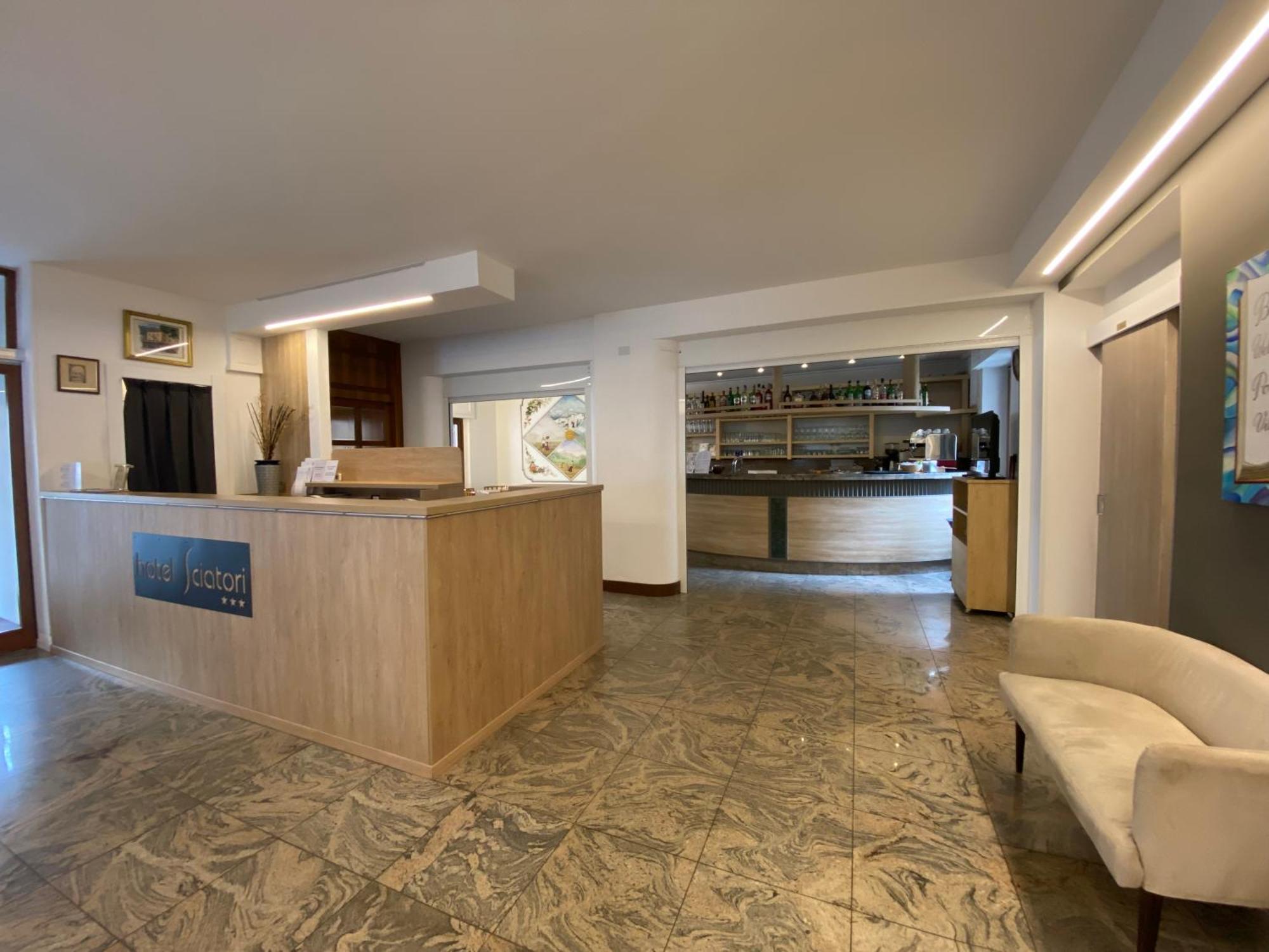 Hotel Sciatori 3 Stelle Superior Temù Eksteriør billede
